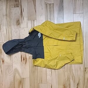 The North Face Boys Rain Jacket